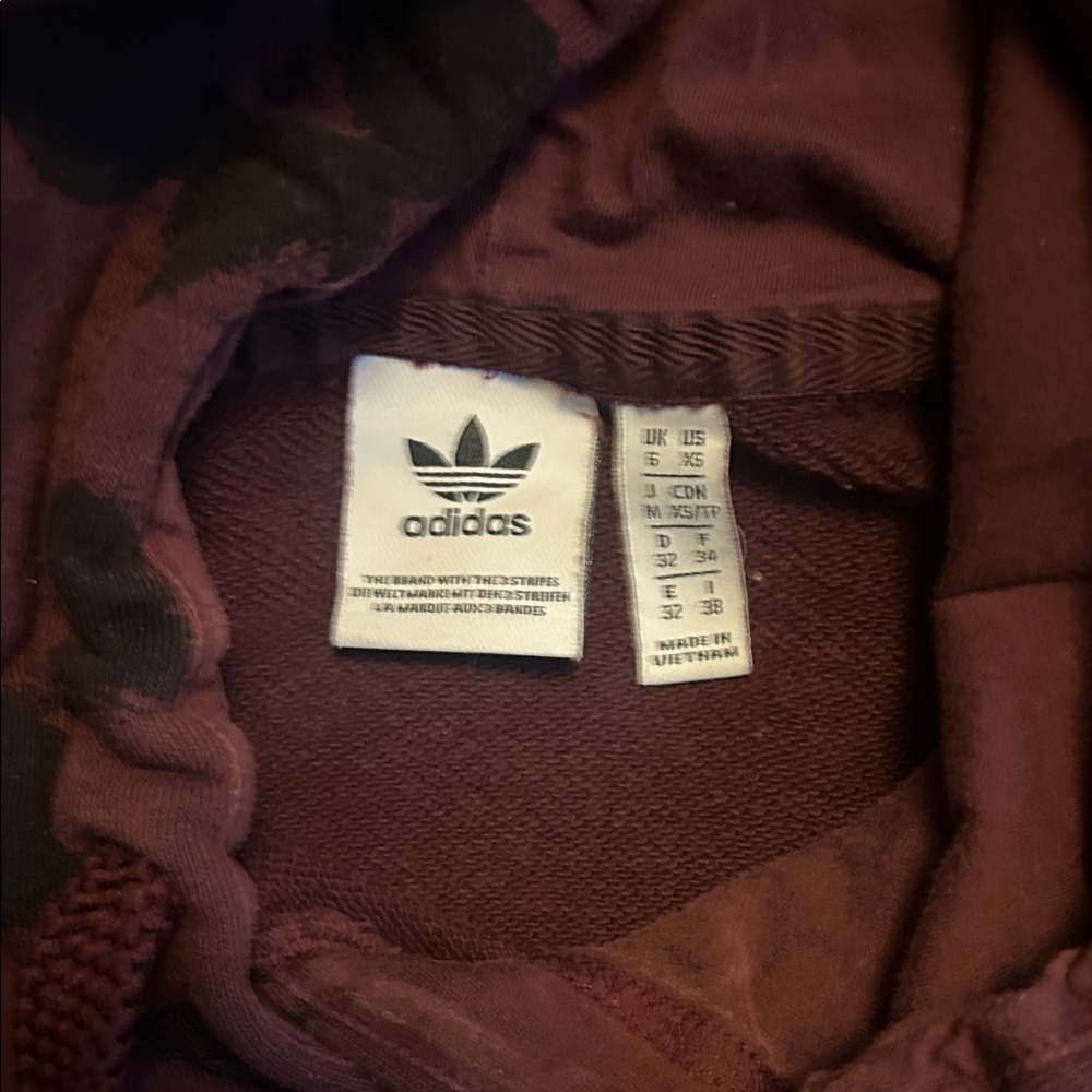 Adidas Maroon Hoodie with White Logo - Picture 4 of 5